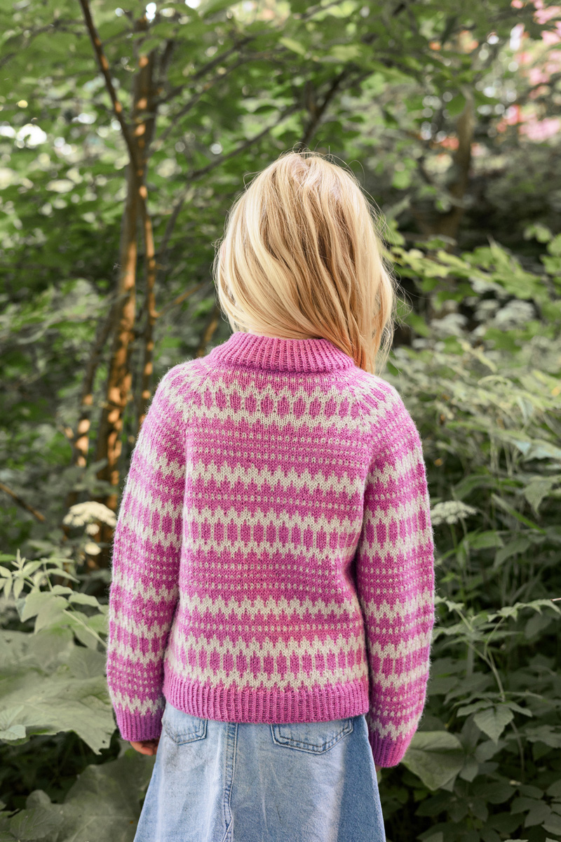 Kleiva Barnegenser Sandnes Garn