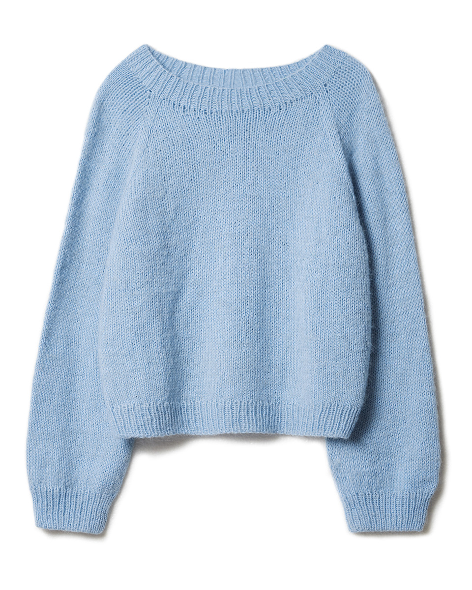 Classy Raglan Sweater Lana Grossa