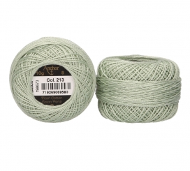 Anchor Perlgarn Stärke 8 - 10g 213 Pastellgrün